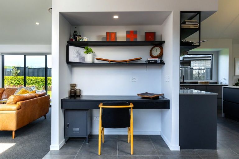 Photo of property in 15 Catalina Crescent, Burleigh, Blenheim, 7201