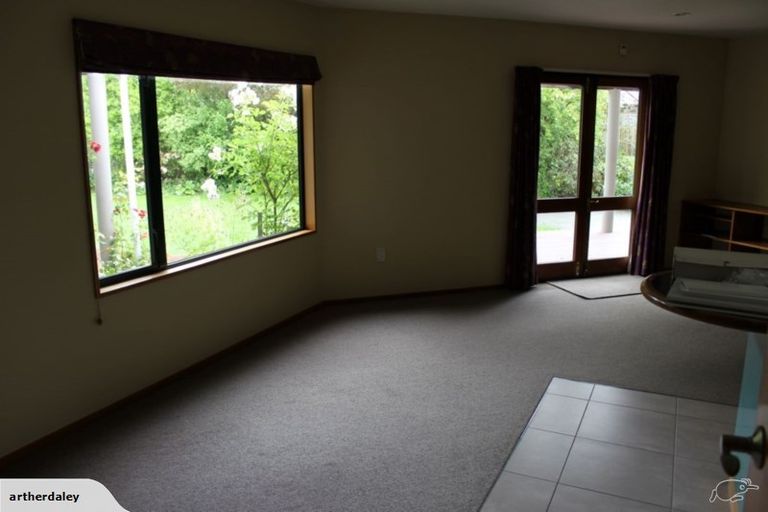 Photo of property in 16 Brookford Place, Westmorland, Christchurch, 8025