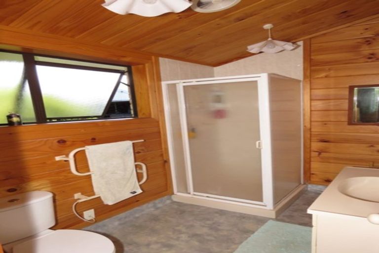 Photo of property in 50 Brunings Road, Carters Beach, Westport, 7892