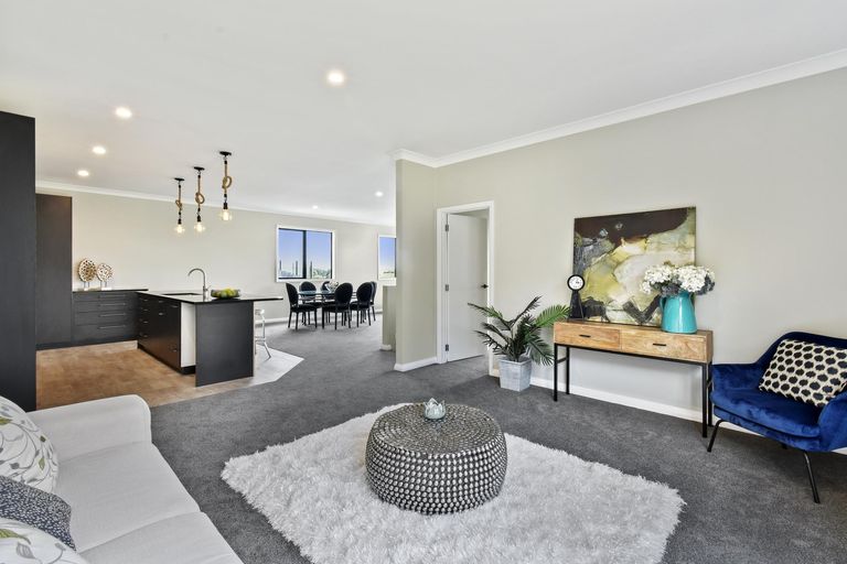 Photo of property in 135 Isabella Drive, Pukekohe, 2120