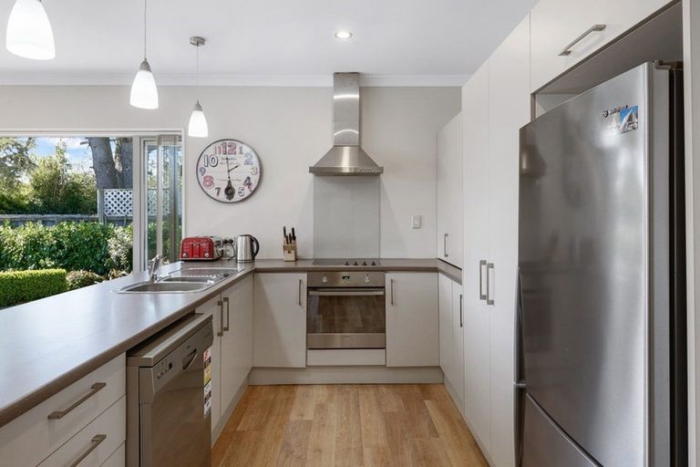 Photo of property in 16a Epsom Road, Sockburn, Christchurch, 8042