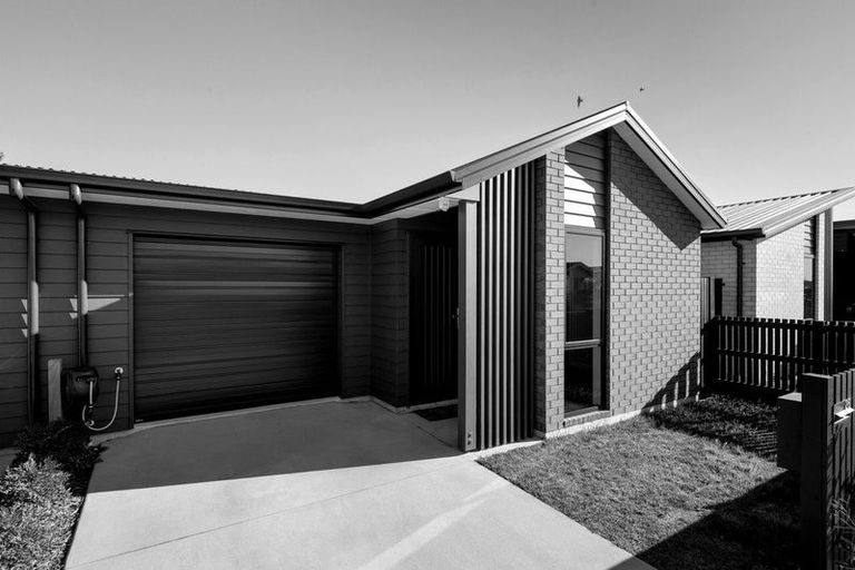 Photo of property in 26 Inaka Place, Poike, Tauranga, 3112