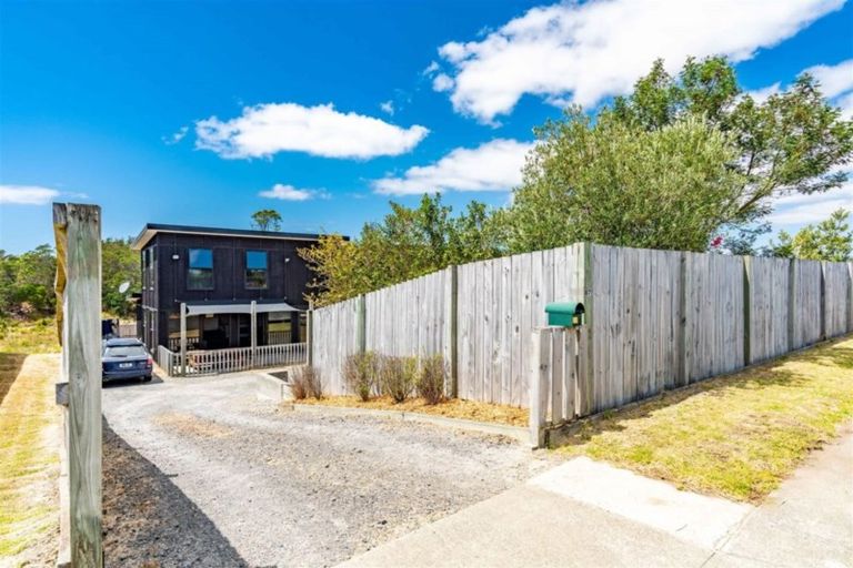 Photo of property in 87 Moir Point Road, Mangawhai Heads, Mangawhai, 0505