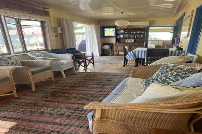 Photo of property in 706 Papamoa Beach Road, Papamoa Beach, Papamoa, 3118