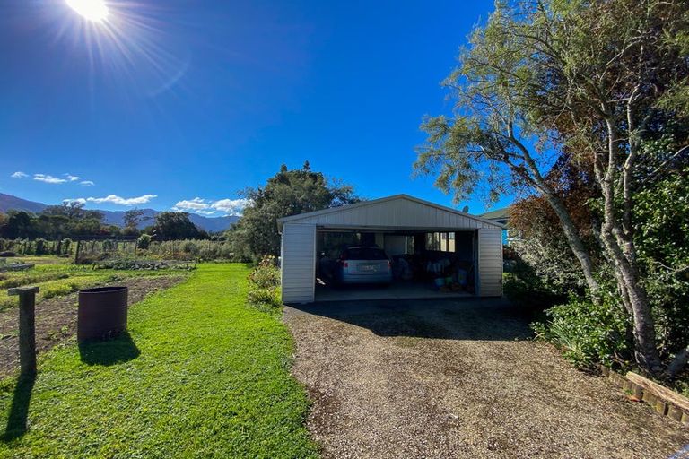 Photo of property in 930 Collingwood-bainham Main Road, Rockville, Collingwood, 7073