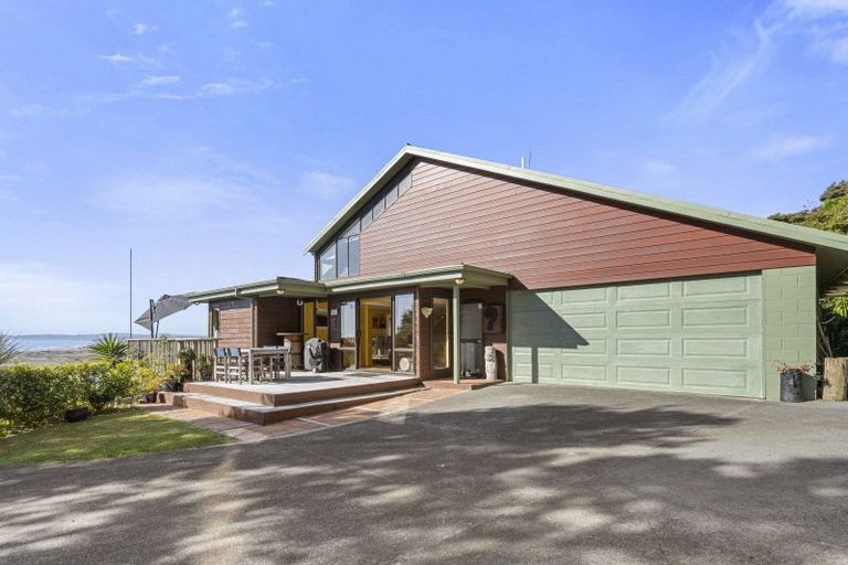 Photo of property in 123 Wintle Street, Mangawhai Heads, Mangawhai, 0505