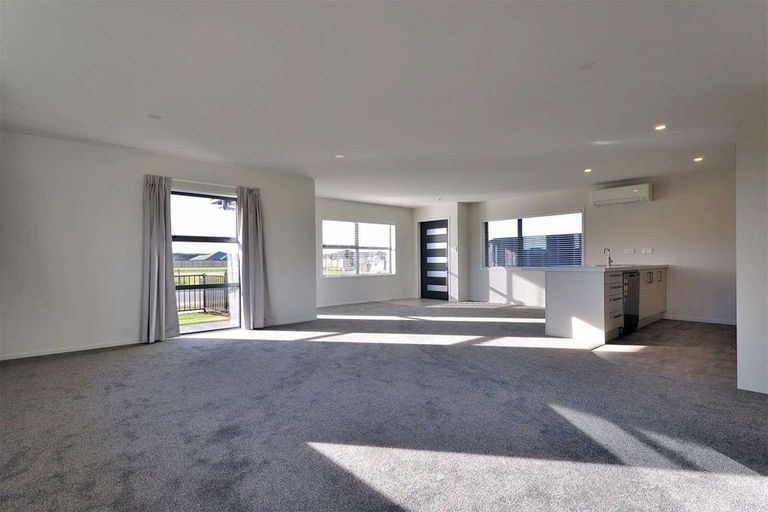 Photo of property in 2 Wallingford Crescent, Rolleston, 7615