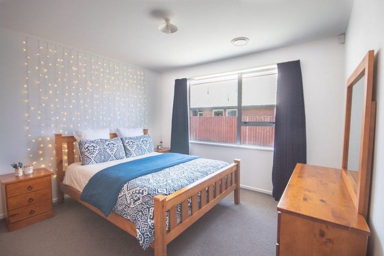 Photo of property in 3/5 Broadbent Street, Riccarton, Christchurch, 8041