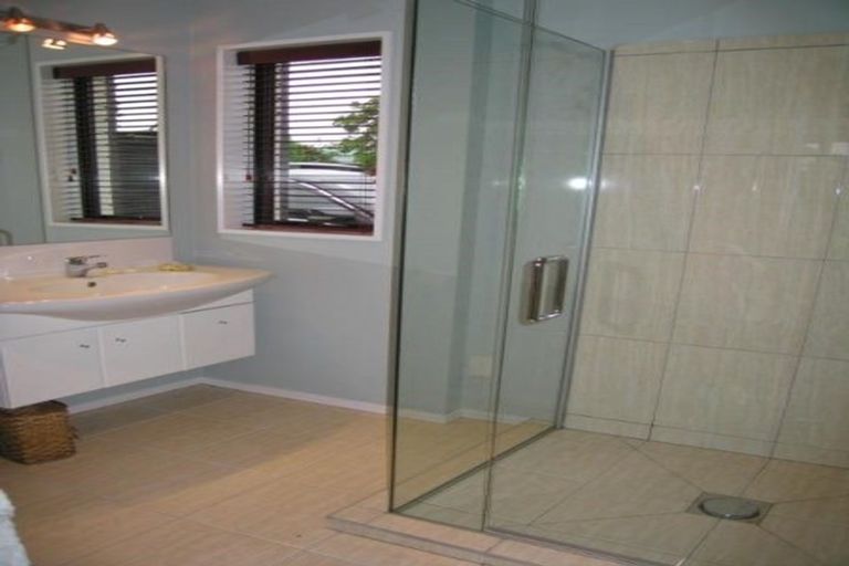 Photo of property in 82a Bryndwr Road, Bryndwr, Christchurch, 8052