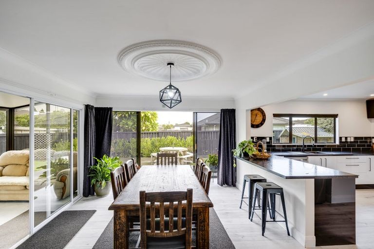 Photo of property in 13 Donegal Crescent, Tamatea, Napier, 4112