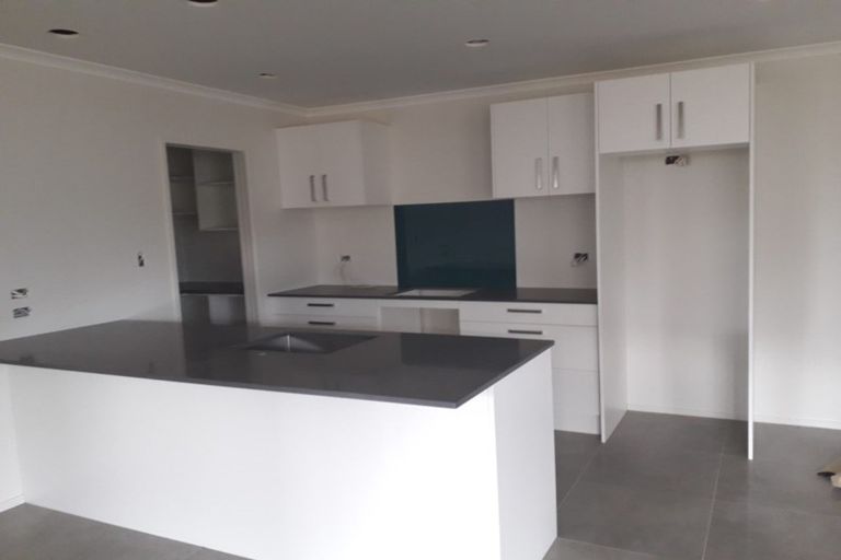 Photo of property in 8 Ewins Lane, Pokeno, 2402