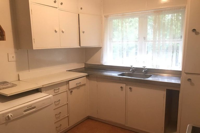 Photo of property in 104a Pretoria Street, Epuni, Lower Hutt, 5011