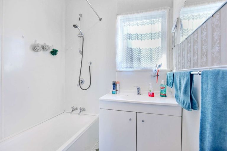 Photo of property in 9 Scarborough Road, Flaxmere, Hastings, 4120