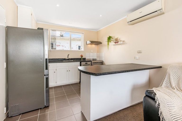 Photo of property in 16 Southgate Road, Southgate, Wellington, 6023