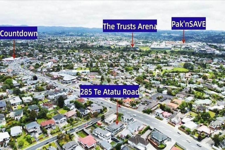 Photo of property in 3/285 Te Atatu Road, Te Atatu South, Auckland, 0610