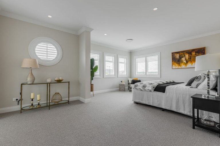 Photo of property in 4 Sunline Drive, Leamington, Cambridge, 3432