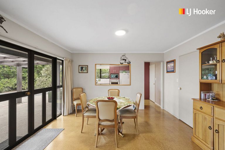 Photo of property in 43 Halfway Bush Road, Halfway Bush, Dunedin, 9076