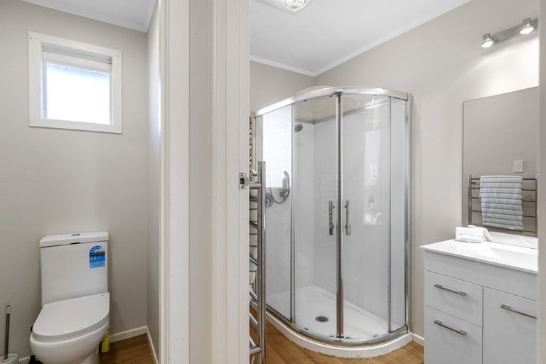 Photo of property in 126 Masters Avenue, Silverdale, Hamilton, 3216