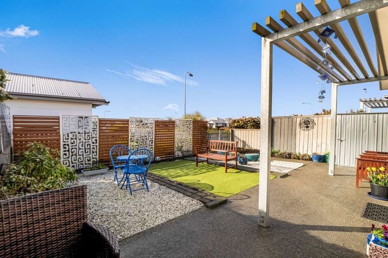 Photo of property in 34 Cassino Street, Rangiora, 7400