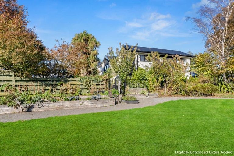 Photo of property in 2/277 Armagh Street, Christchurch Central, Christchurch, 8011