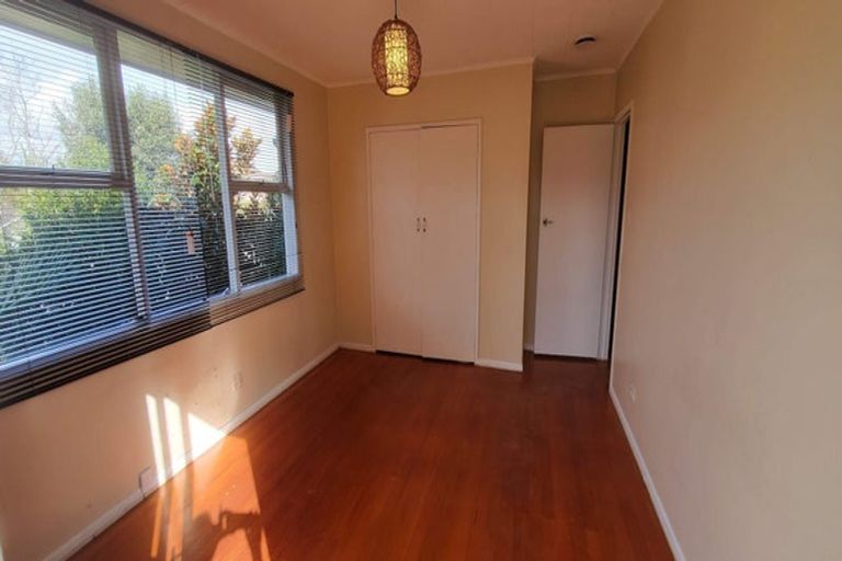 Photo of property in 10 Larne Avenue, Pakuranga Heights, Auckland, 2010