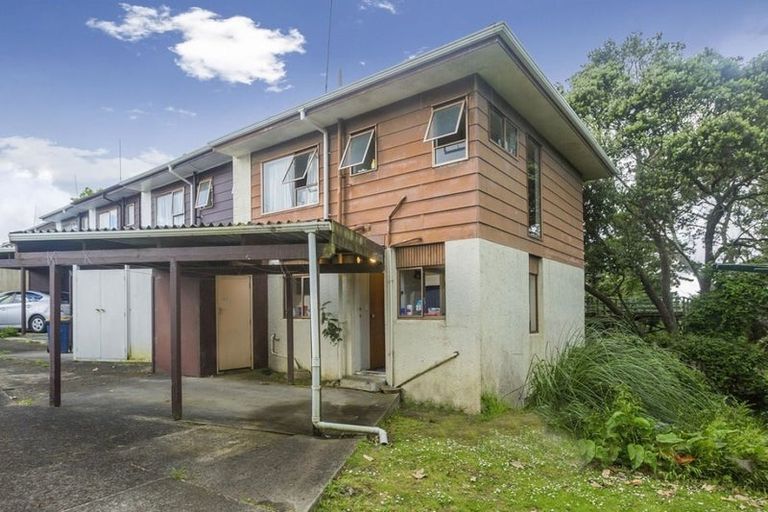 Photo of property in 7/8 Miro Street, New Lynn, Auckland, 0600