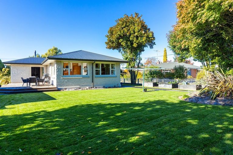 Photo of property in 5 Mckenzie Street, Geraldine, 7930