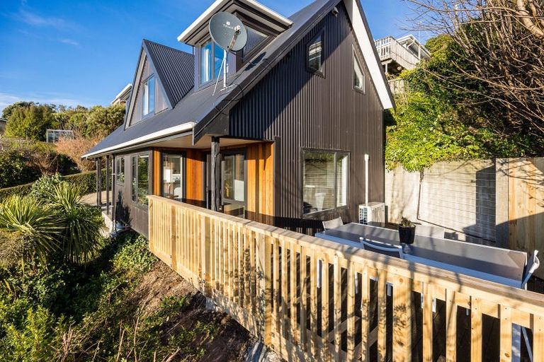 Photo of property in 48 Easther Crescent, Kew, Dunedin, 9012