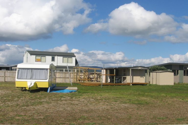 Photo of property in 140 The Fairway, Matarangi, Whitianga, 3592