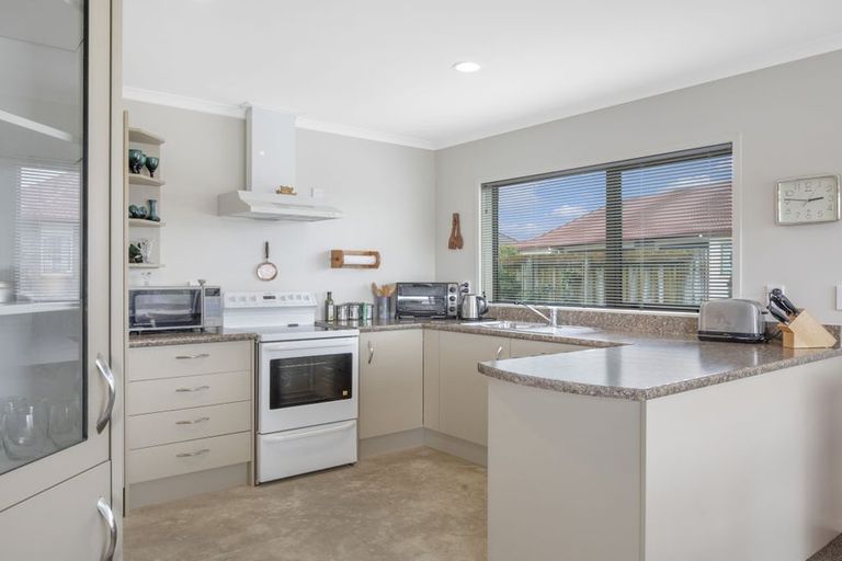 Photo of property in Trackside Villas, 4/91 Mako Mako Road, Levin, 5510