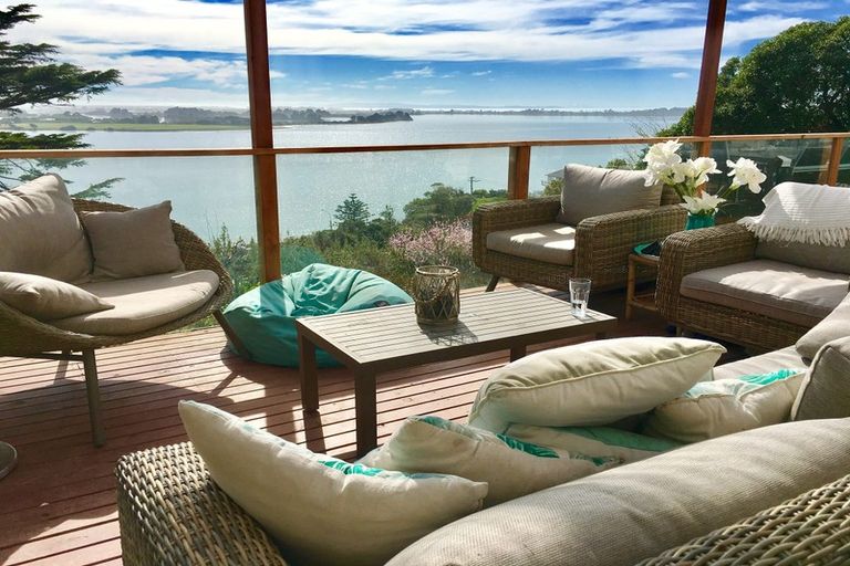 Photo of property in 51 Saint Andrews Hill Road, Mount Pleasant, Christchurch, 8081