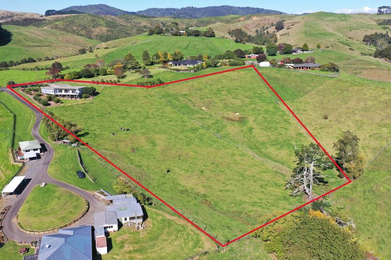 Photo of property in 70 Hillside Heights Road, Huntly, 3771