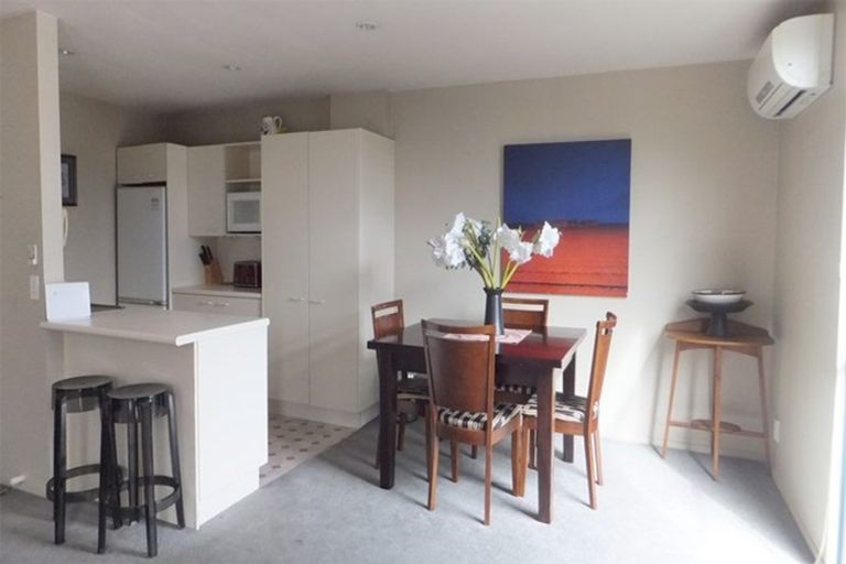 Photo of property in 4/69 Carlton Mill Road, Merivale, Christchurch, 8014