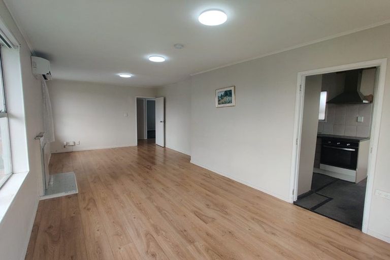 Photo of property in 130 Tennessee Avenue, Mangere East, Auckland, 2024