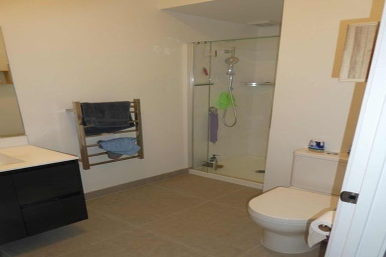 Photo of property in 80 Manarini Road, Westgate, Auckland, 0614