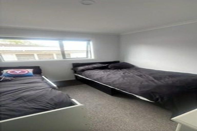 Photo of property in 10 Blanche Way, Half Moon Bay, Auckland, 2012