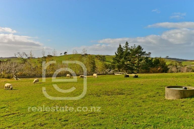 Photo of property in 355 Bawden Road, Dairy Flat, Albany, 0792