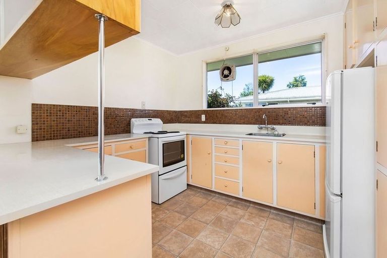 Photo of property in 65 Johns Road, Rangiora, 7400