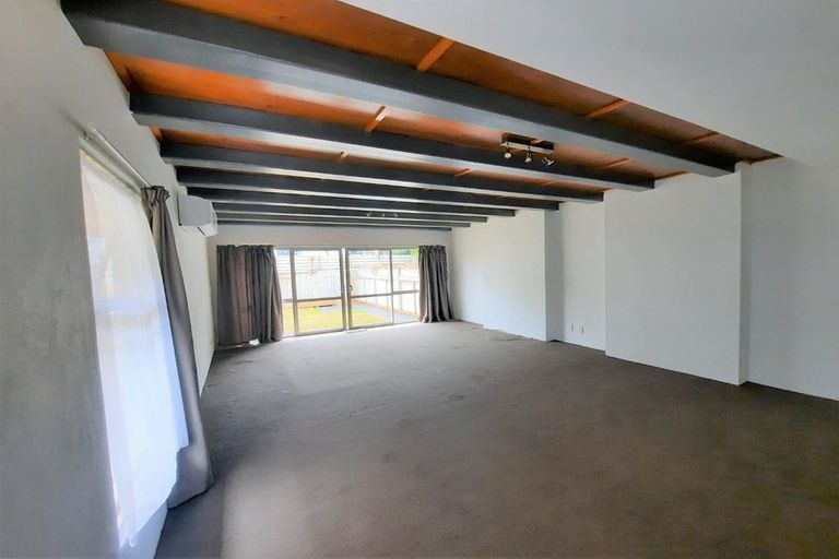 Photo of property in 6b Panama Road, Mount Wellington, Auckland, 1062