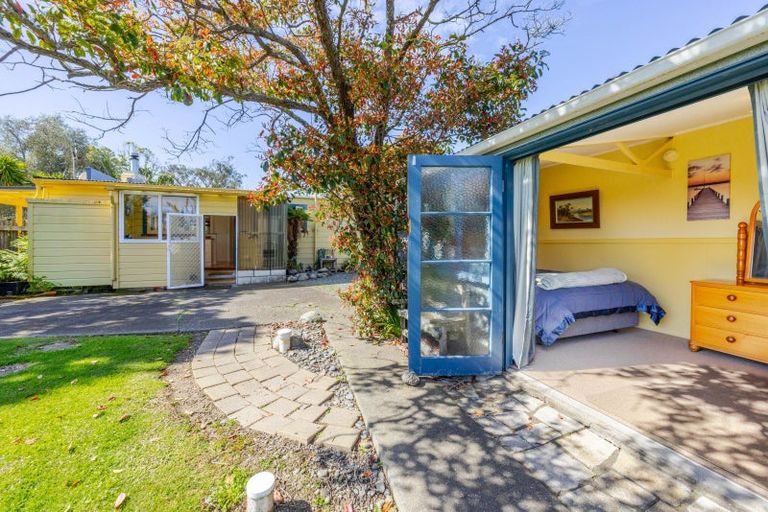 Photo of property in 27 Grange Road North, Haumoana, 4102