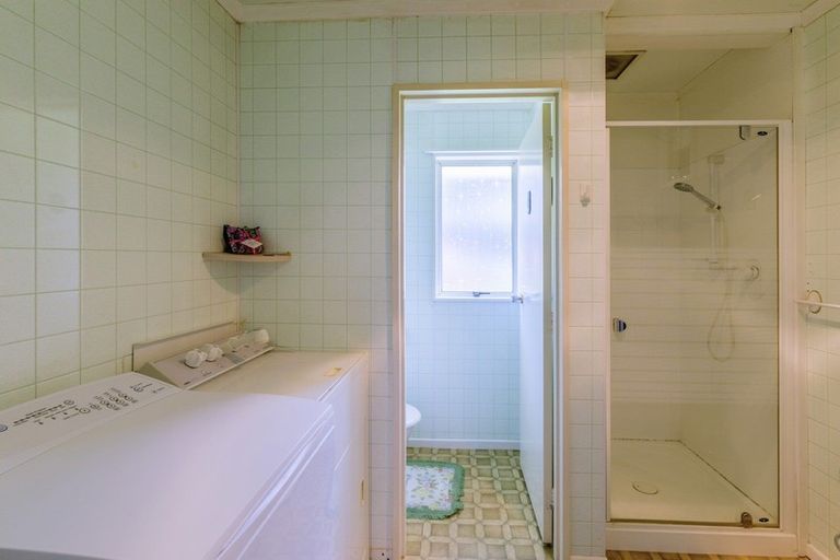 Photo of property in 36 Signal Street, Foxton Beach, Foxton, 4815