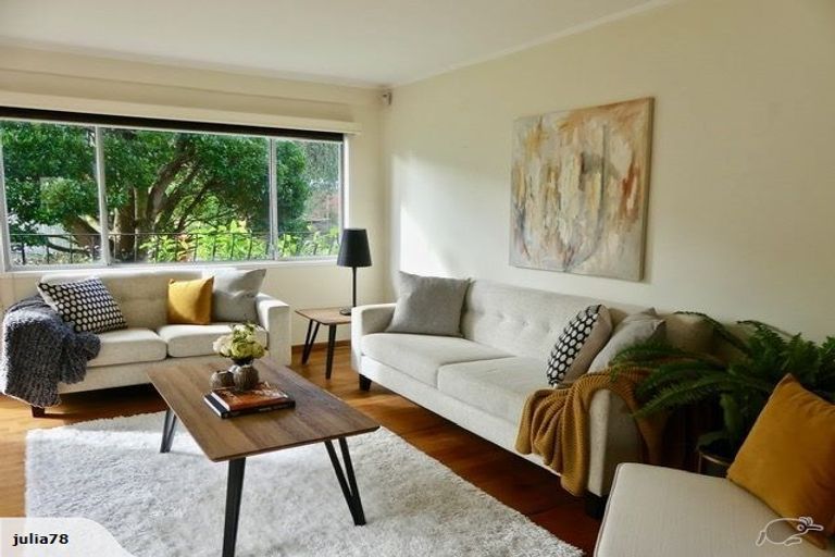 Photo of property in 1/38 Lynden Avenue, Hillcrest, Auckland, 0627