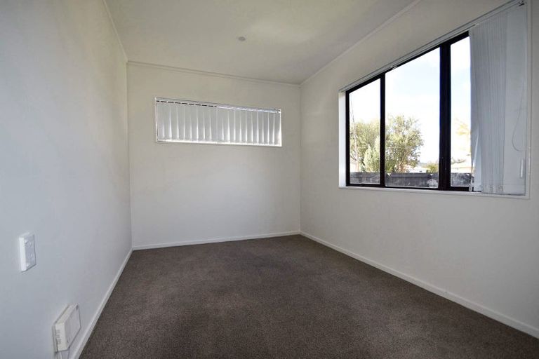 Photo of property in 180 Old Wairoa Road, Papakura, 2110