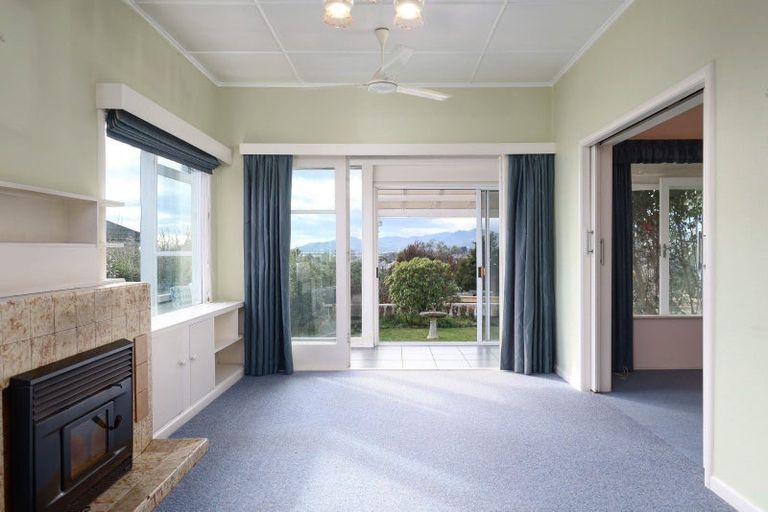 Photo of property in 11 Waverley Street, Richmond, 7020