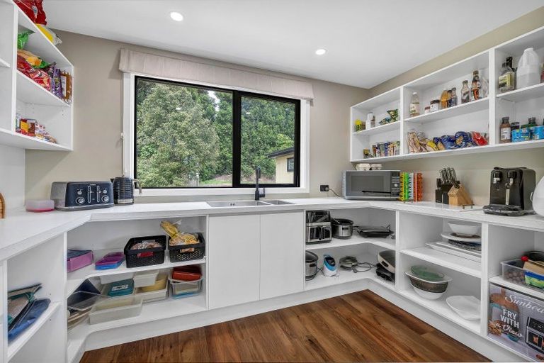 Photo of property in 685 Mataro Road, Onaero, Urenui, 4375