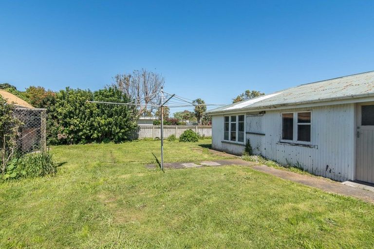 Photo of property in 246 Te Moana Road, Waikanae, 5036