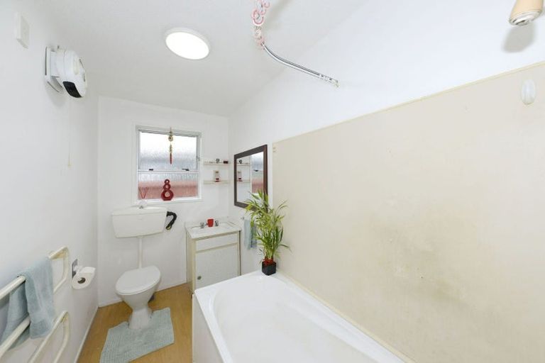Photo of property in 3/145b Clarence Street, Riccarton, Christchurch, 8011