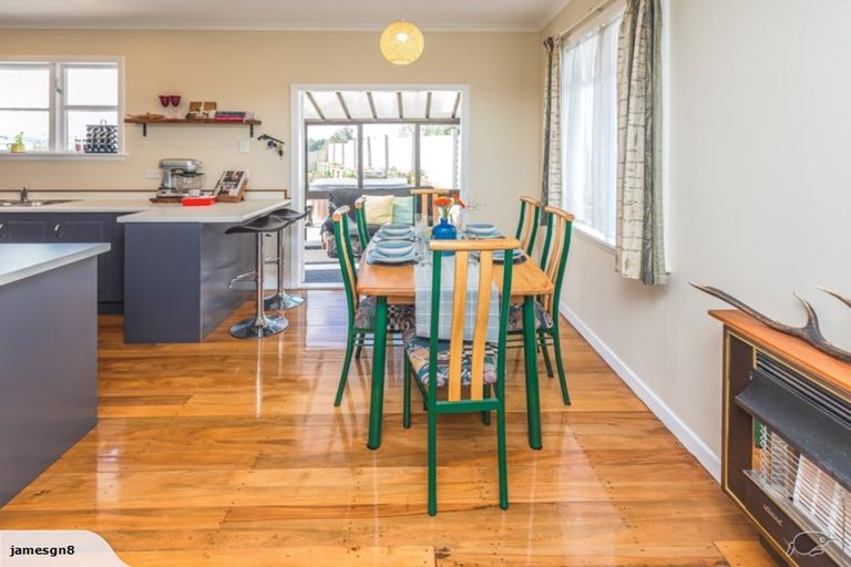 Photo of property in 17 Murch Place, Tawhero, Whanganui, 4500