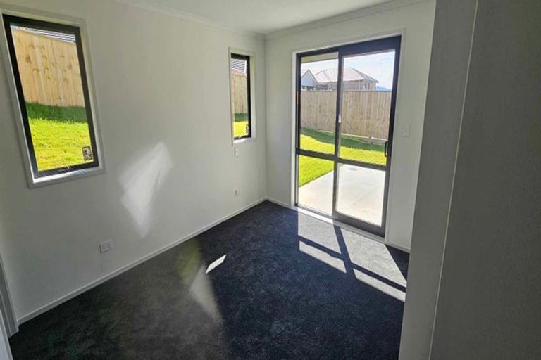 Photo of property in 14 Bathurst Crescent, Pokeno, 2402