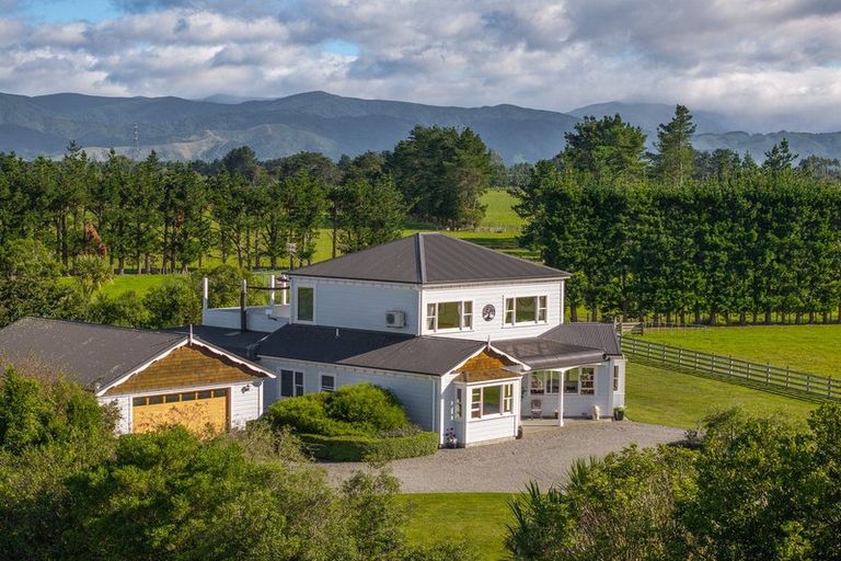 Photo of property in 308 Fabians Road, Morison Bush, Greytown, 5794